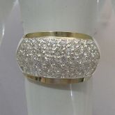 ANEL DE PRATA COM 44 ZIRCONIAS E DOIS APLIQUES DE OURO